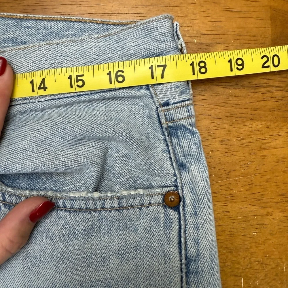 Agolde Distressed Riley Crop Jean 31 100% Cotton No Stretch - Picture 10 of 10
